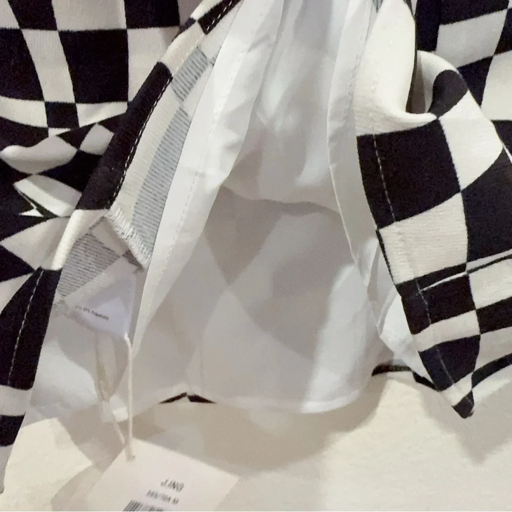 J.ING Black White Mini Skirt Size M NWT - Picture 4 of 7